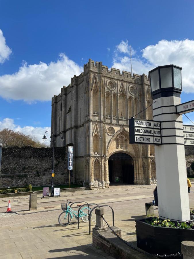 Abbey Gardens Cottage Bury St. Edmunds 外观 照片